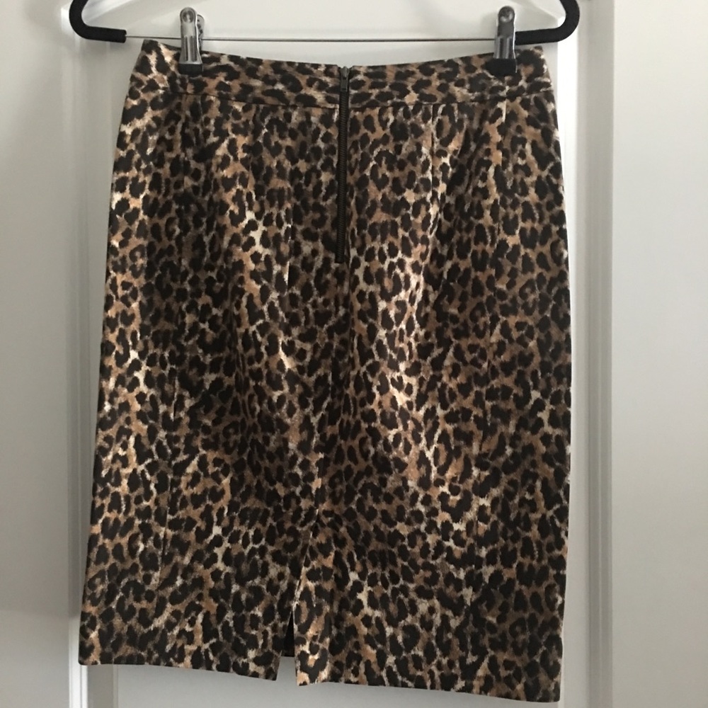 Fall Fashion Leopard Pencil Skirt - Picture 4 of 4